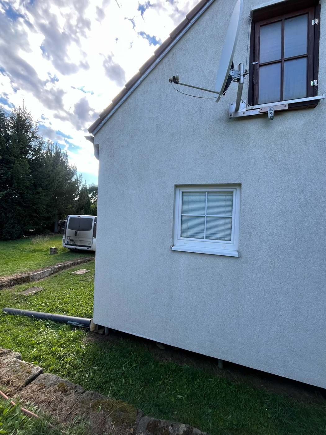 Čištění fasády – detail po čištění