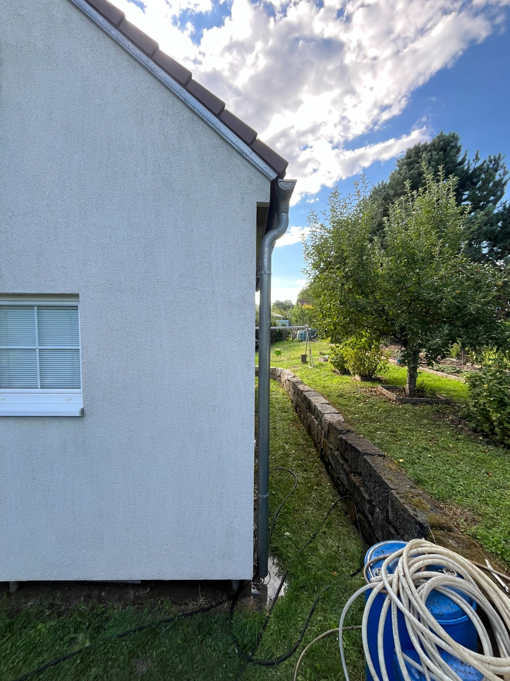 Čištění fasády – štít po čištění
